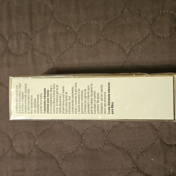 Elizabeth Arden Eight Hour Cream - Intensive Moisturizing Hand Treatment NWT - Picture 4 of 4